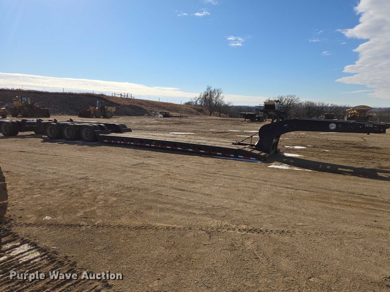 image for item EB1357 1999 Fontaine Specialized TH55-FLD lowboy equipment trailer