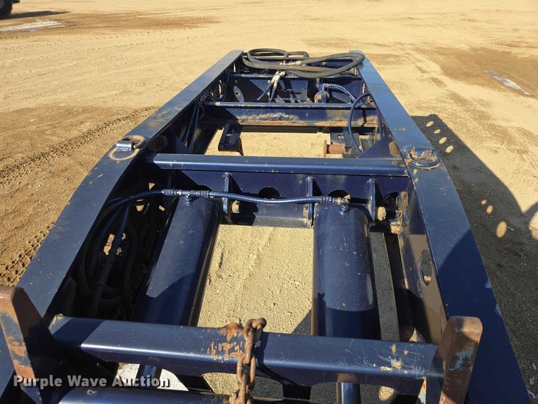 image for item EB1357 1999 Fontaine Specialized TH55-FLD lowboy equipment trailer