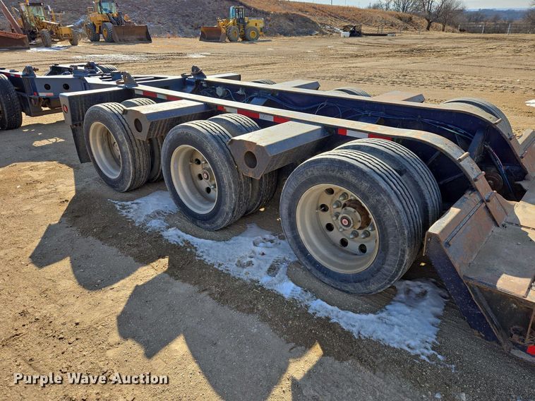 image for item EB1357 1999 Fontaine Specialized TH55-FLD lowboy equipment trailer