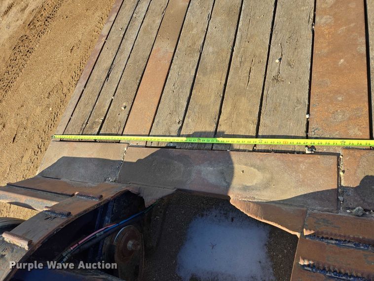 image for item EB1357 1999 Fontaine Specialized TH55-FLD lowboy equipment trailer