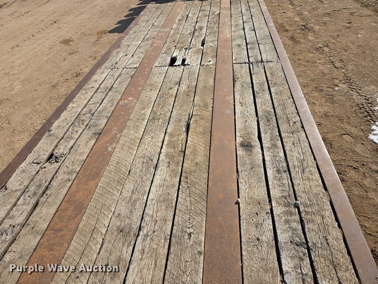 image for item EB1357 1999 Fontaine Specialized TH55-FLD lowboy equipment trailer