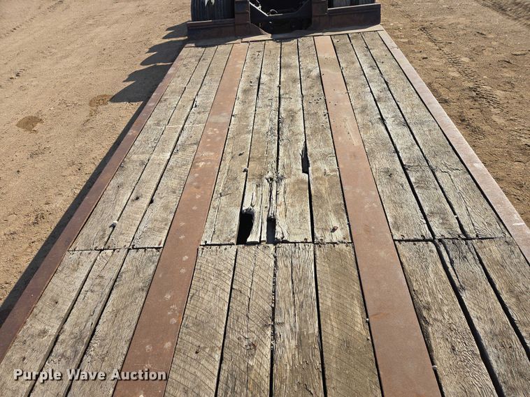 image for item EB1357 1999 Fontaine Specialized TH55-FLD lowboy equipment trailer