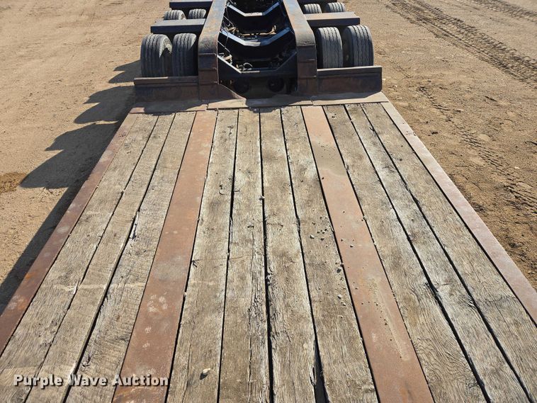 image for item EB1357 1999 Fontaine Specialized TH55-FLD lowboy equipment trailer