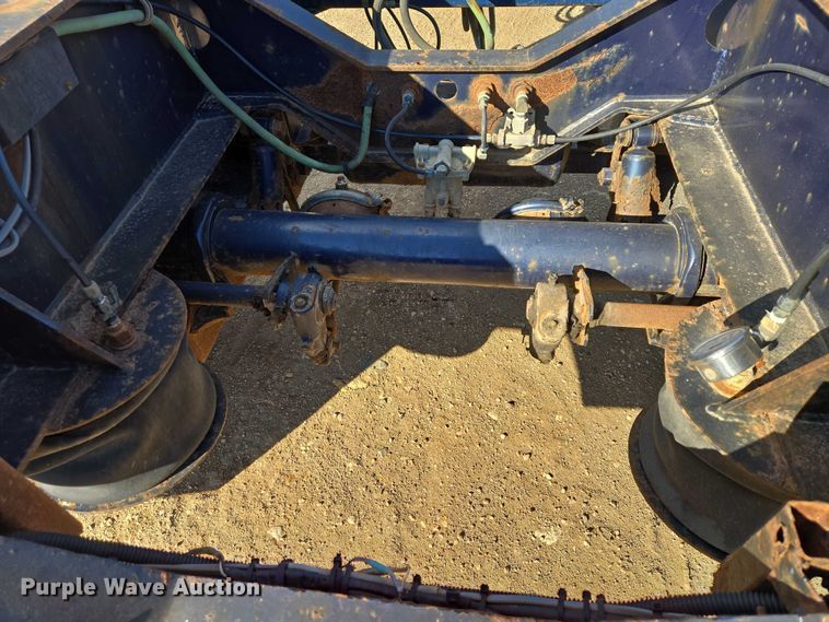 image for item EB1357 1999 Fontaine Specialized TH55-FLD lowboy equipment trailer