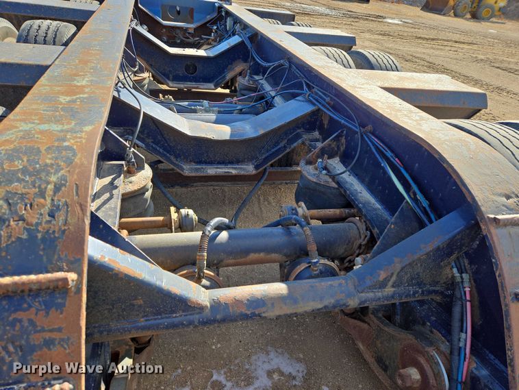 image for item EB1357 1999 Fontaine Specialized TH55-FLD lowboy equipment trailer