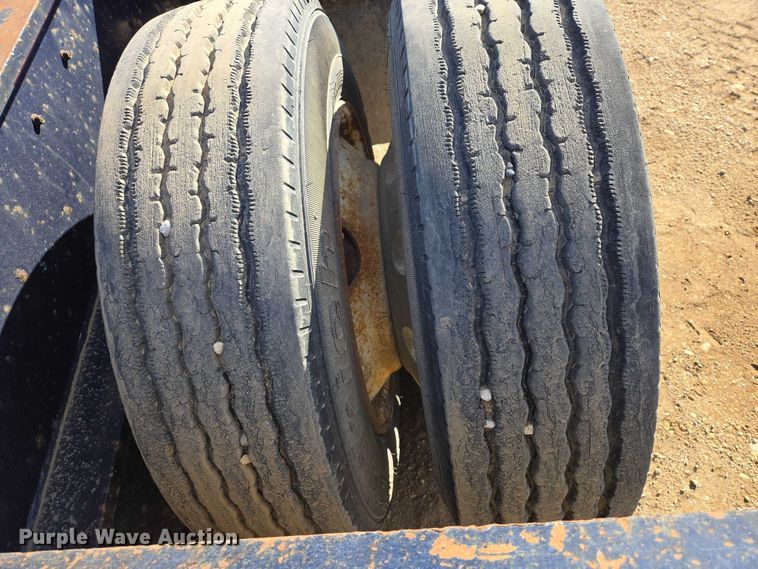 image for item EB1357 1999 Fontaine Specialized TH55-FLD lowboy equipment trailer