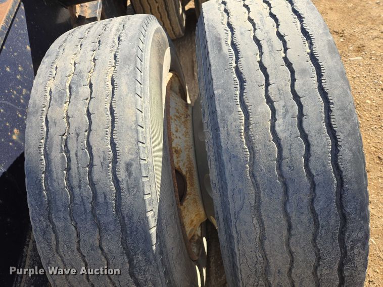 image for item EB1357 1999 Fontaine Specialized TH55-FLD lowboy equipment trailer