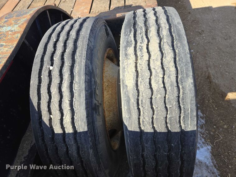 image for item EB1357 1999 Fontaine Specialized TH55-FLD lowboy equipment trailer