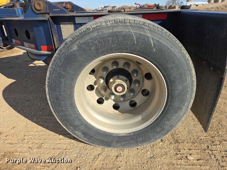 image for item EB1357 1999 Fontaine Specialized TH55-FLD lowboy equipment trailer