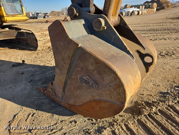 image for item EB1358 2006 Komatsu PC300HD-7E0 excavator