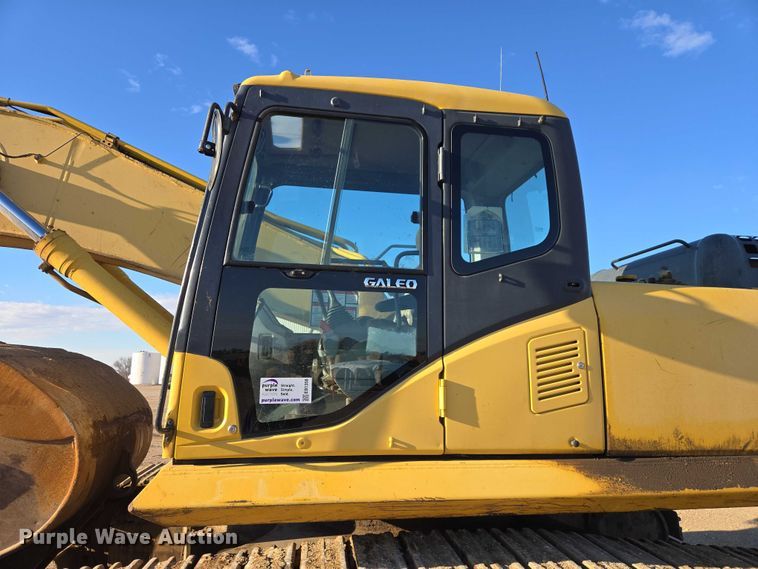 image for item EB1358 2006 Komatsu PC300HD-7E0 excavator