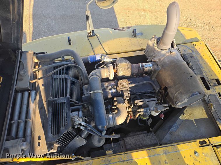 image for item EB1358 2006 Komatsu PC300HD-7E0 excavator