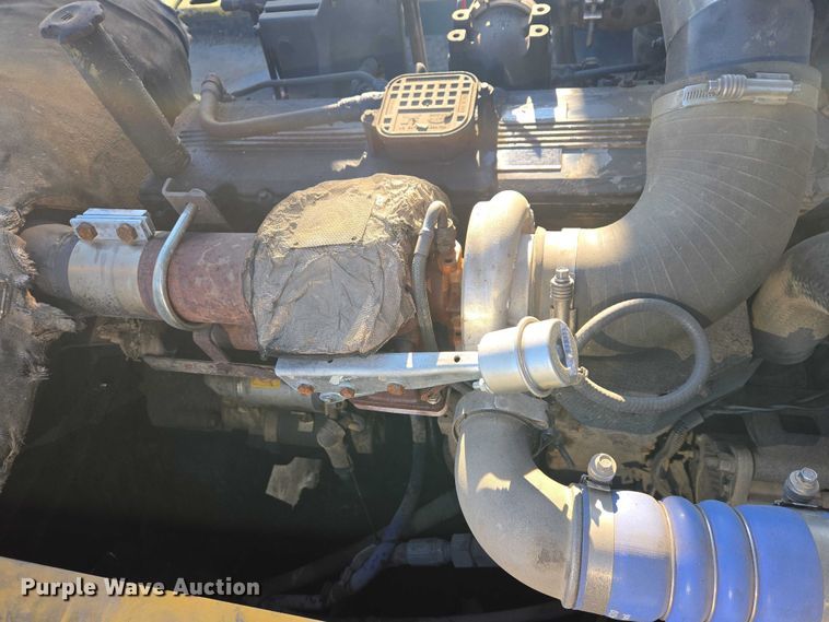 image for item EB1358 2006 Komatsu PC300HD-7E0 excavator