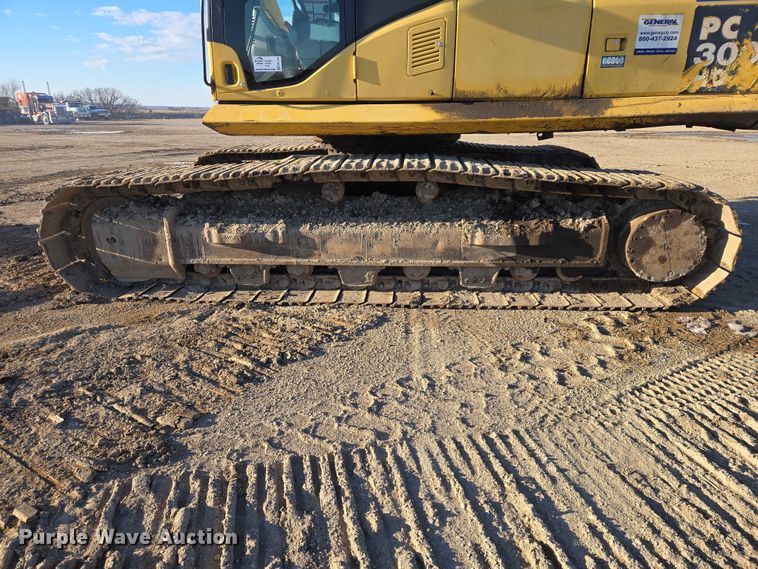 image for item EB1358 2006 Komatsu PC300HD-7E0 excavator