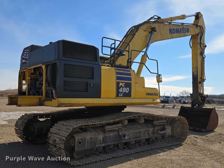 image for item EB1359 2017 Komatsu PC490LC-11 excavator