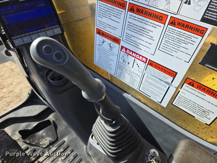 image for item EB1359 2017 Komatsu PC490LC-11 excavator