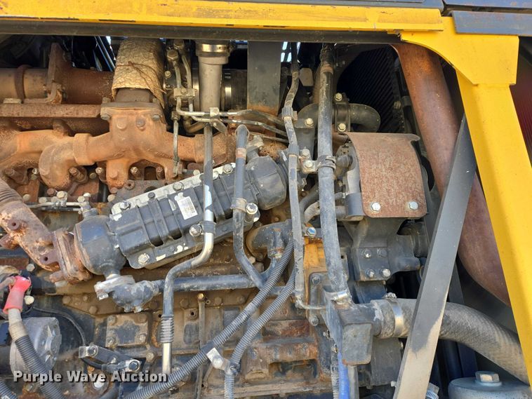 image for item EB1359 2017 Komatsu PC490LC-11 excavator