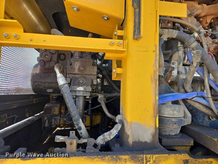 image for item EB1359 2017 Komatsu PC490LC-11 excavator