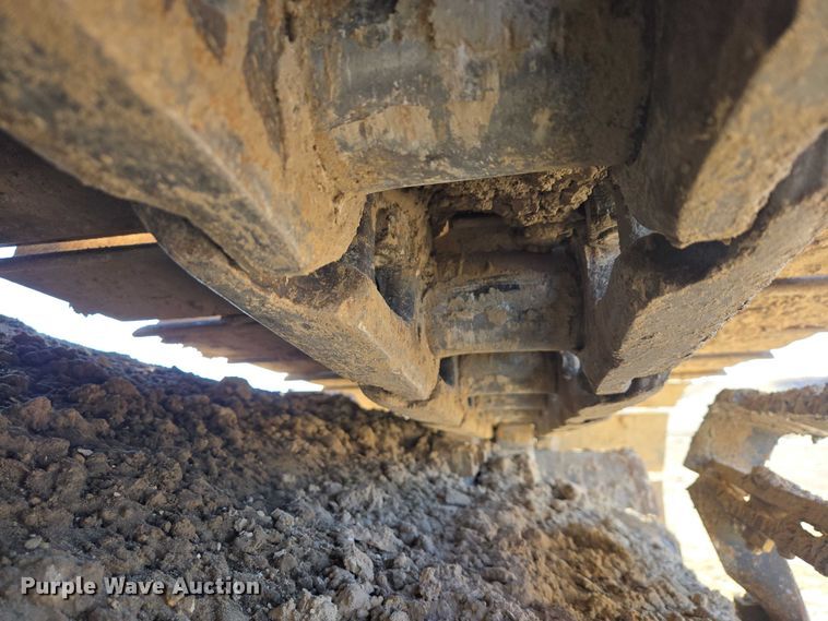 image for item EB1359 2017 Komatsu PC490LC-11 excavator