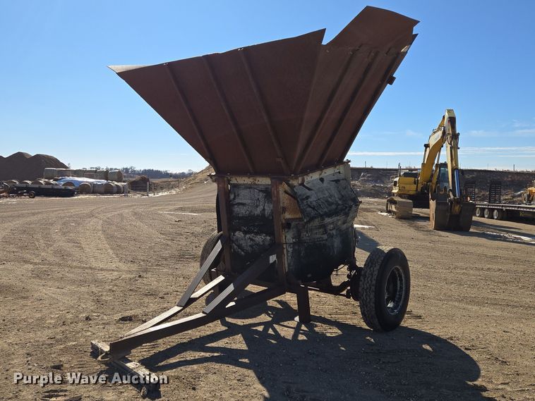image for item EB1360 Shop built hopper