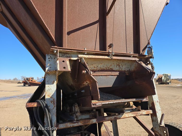 image for item EB1360 Shop built hopper