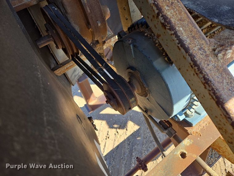 image for item EB1360 Shop built hopper