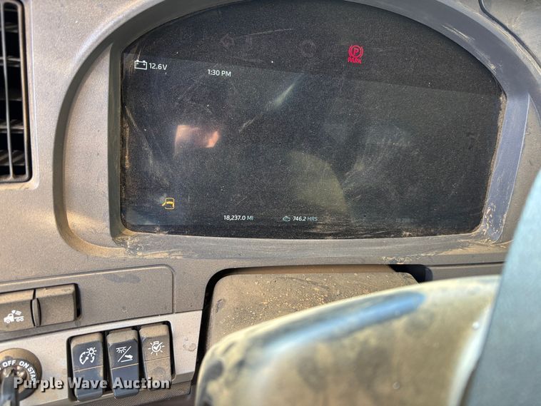 image for item EB6489 2025 Kenworth T880 dump truck