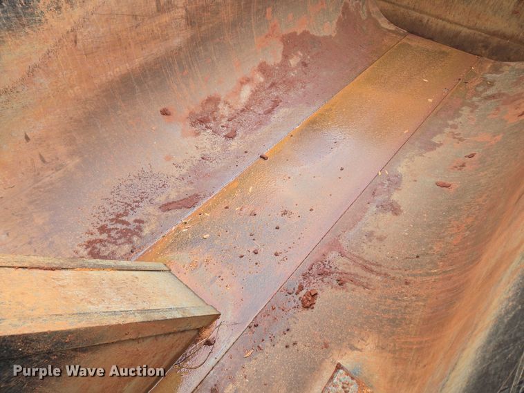 image for item EB6489 2025 Kenworth T880 dump truck