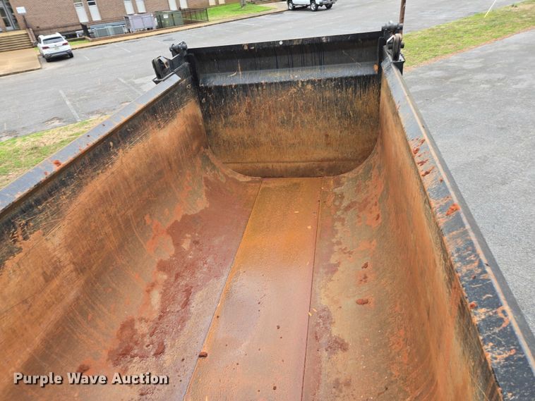 image for item EB6489 2025 Kenworth T880 dump truck