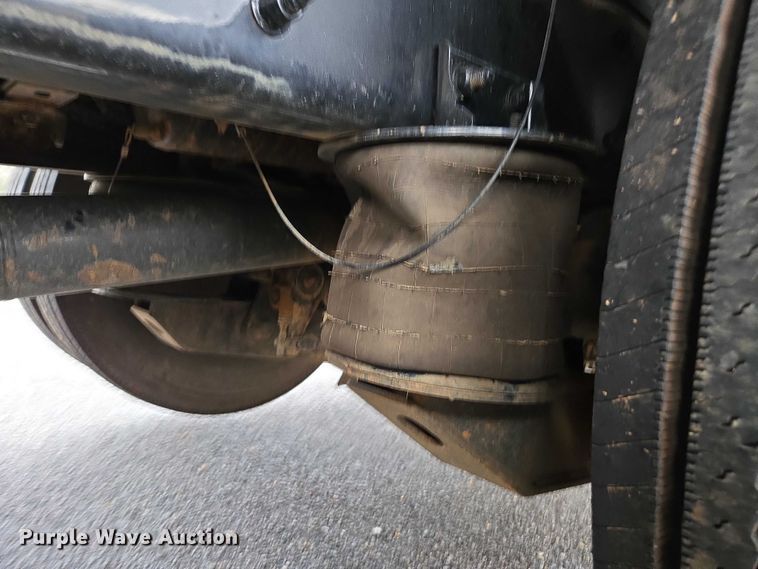 image for item EB6489 2025 Kenworth T880 dump truck