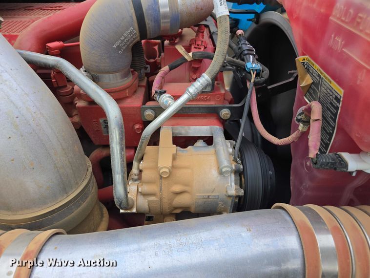 image for item EB6489 2025 Kenworth T880 dump truck