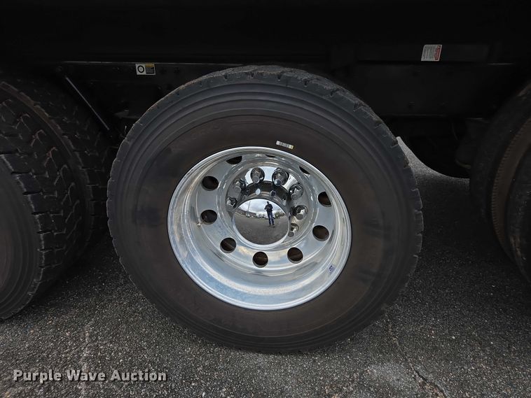 image for item EB6489 2025 Kenworth T880 dump truck