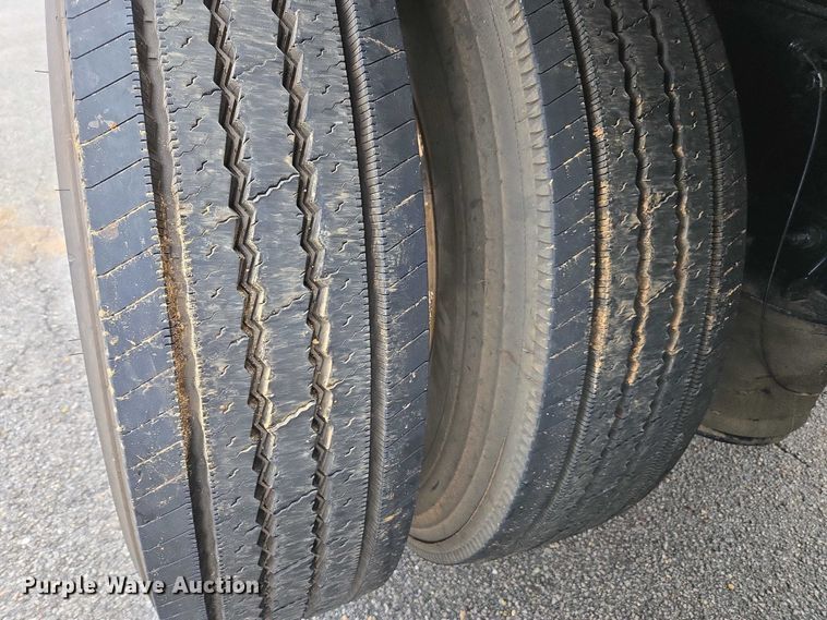 image for item EB6489 2025 Kenworth T880 dump truck