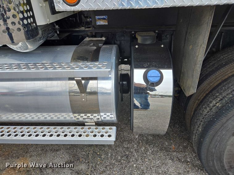 image for item EB6490 2025 Kenworth T880 dump truck