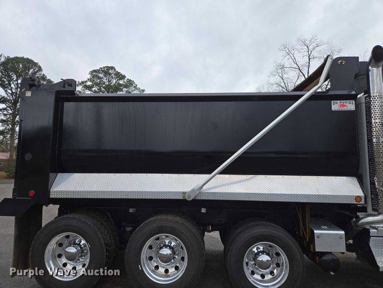 image for item EB6490 2025 Kenworth T880 dump truck