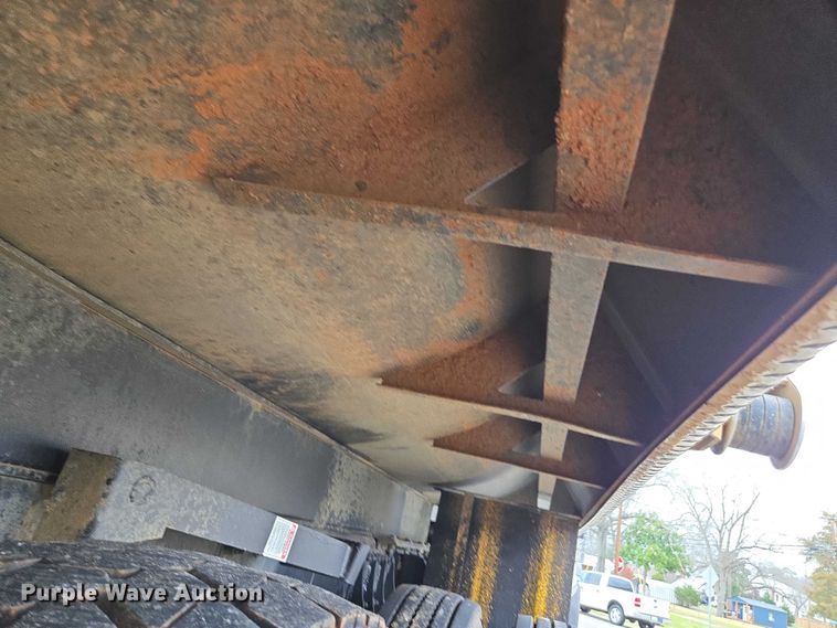 image for item EB6490 2025 Kenworth T880 dump truck