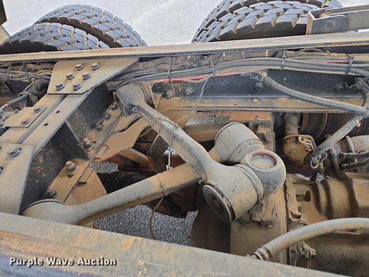 image for item EB6490 2025 Kenworth T880 dump truck