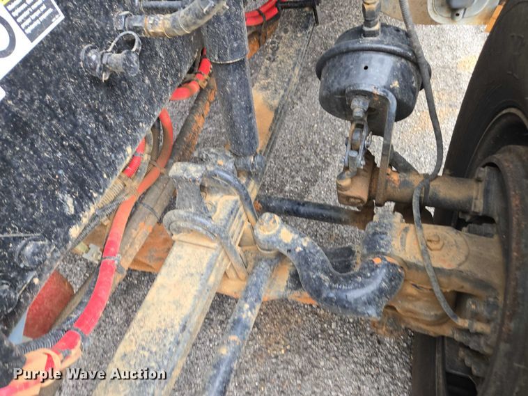 image for item EB6490 2025 Kenworth T880 dump truck