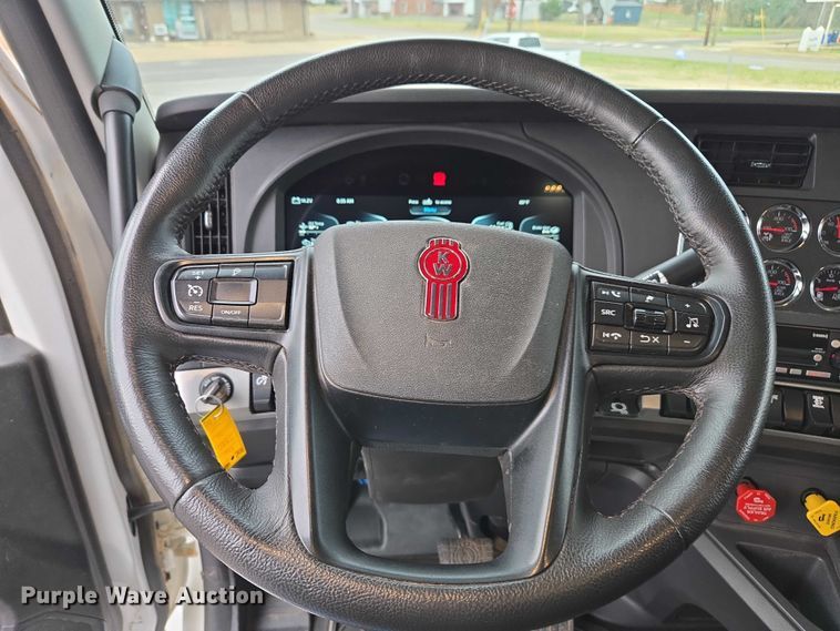 image for item EB6490 2025 Kenworth T880 dump truck