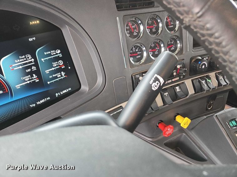 image for item EB6490 2025 Kenworth T880 dump truck