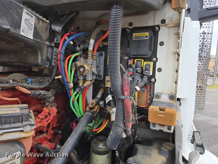 image for item EB6490 2025 Kenworth T880 dump truck