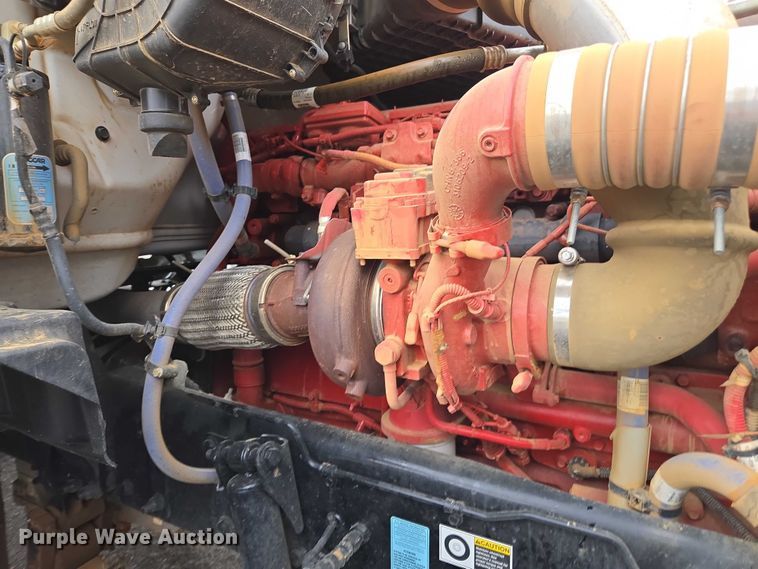 image for item EB6490 2025 Kenworth T880 dump truck