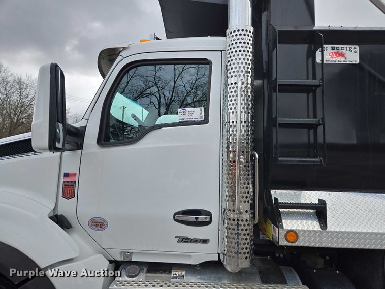 image for item EB6491 2025 Kenworth T880 dump truck