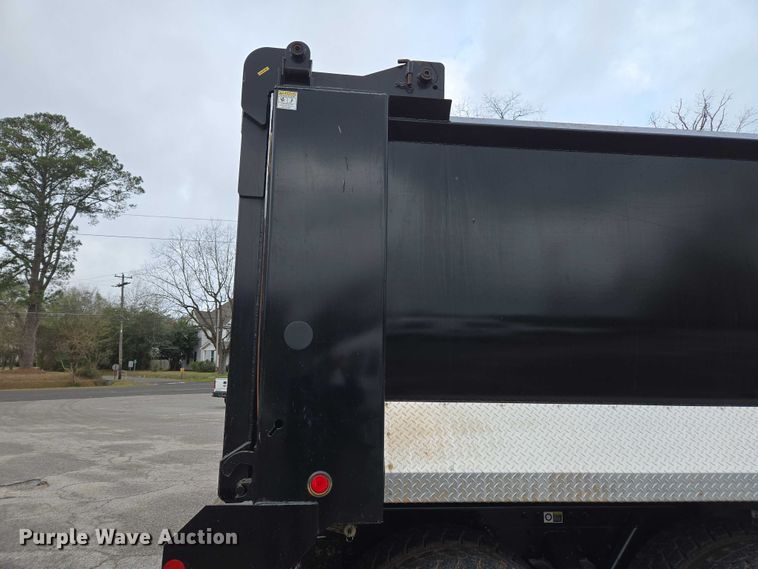 image for item EB6491 2025 Kenworth T880 dump truck