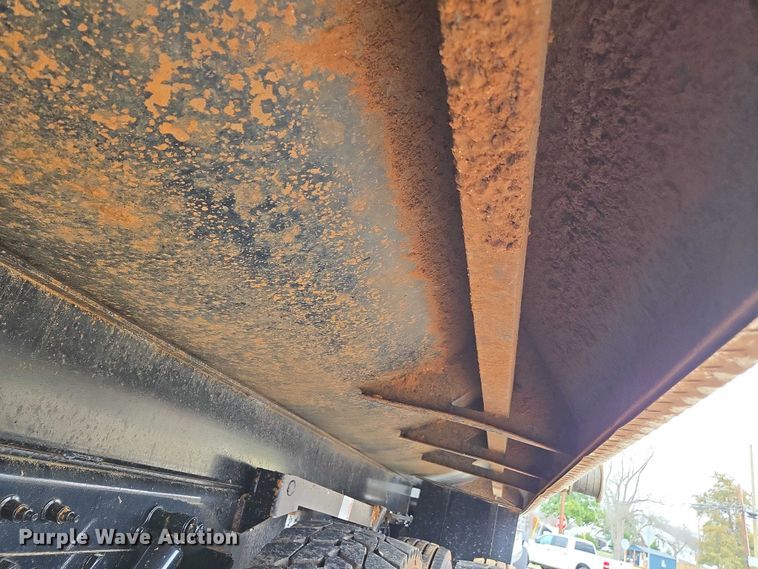 image for item EB6491 2025 Kenworth T880 dump truck