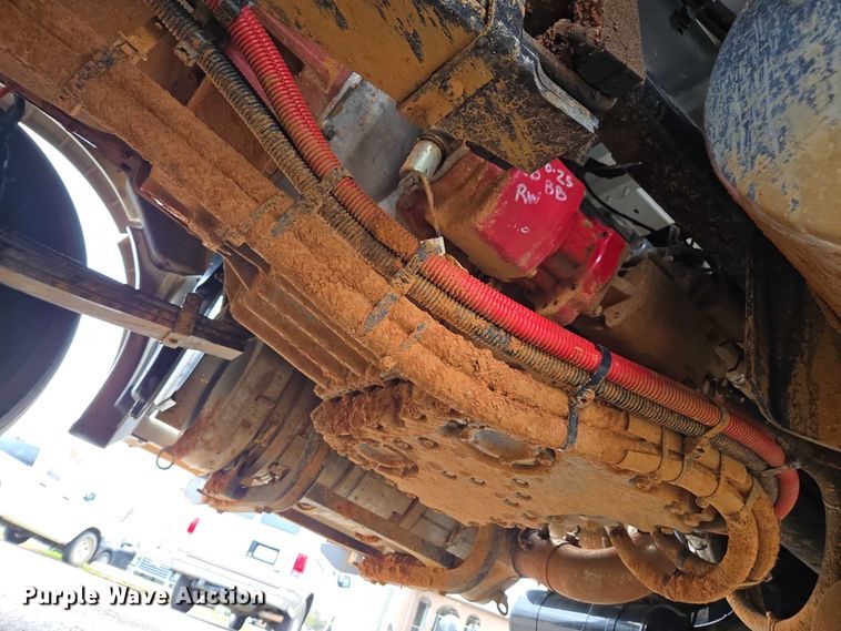 image for item EB6491 2025 Kenworth T880 dump truck