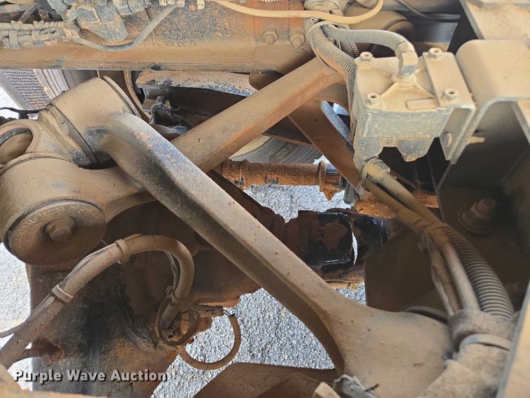 image for item EB6491 2025 Kenworth T880 dump truck