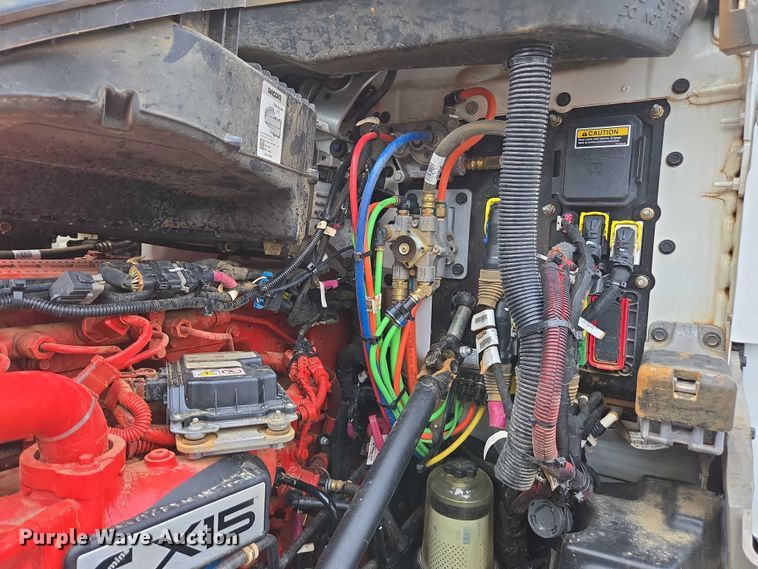 image for item EB6491 2025 Kenworth T880 dump truck