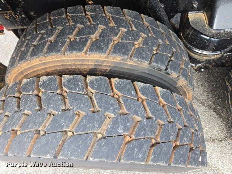 image for item EB6491 2025 Kenworth T880 dump truck