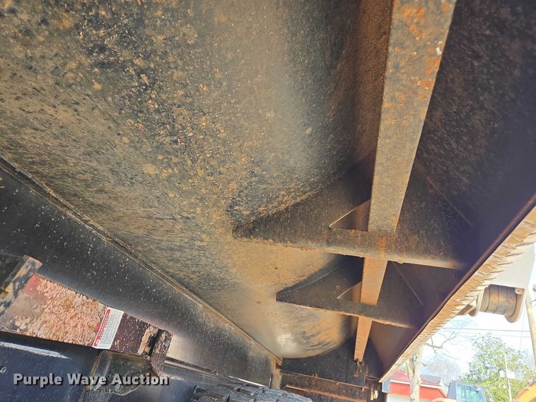 image for item EB6492 2025 Kenworth T880 dump truck